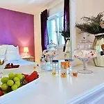 Throne Kambia With Heated Pool *