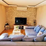 别墅 Throne Kambia With Heated Pool 克利斯