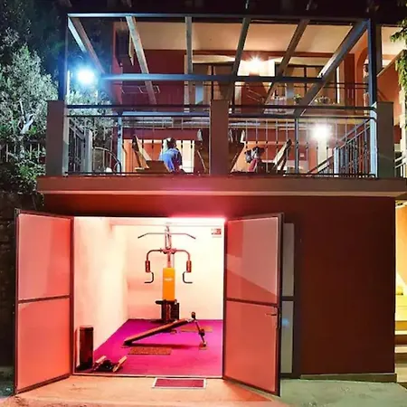 Throne Kambia With Heated Pool * 克利斯