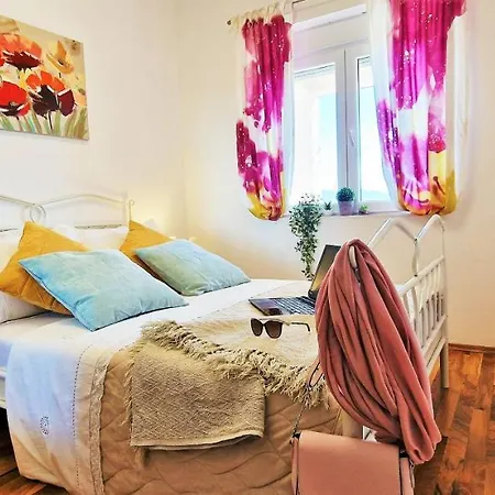 Throne Kambia With Heated Pool Villa *