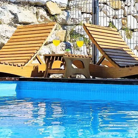 빌라 Throne Kambia With Heated Pool *