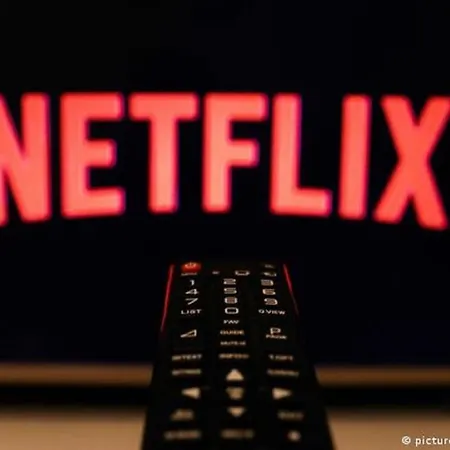 Throne Kambia With Heated Pool فيلة