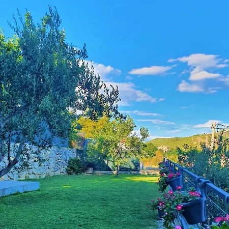 Throne Kambia With Heated Pool فيلة