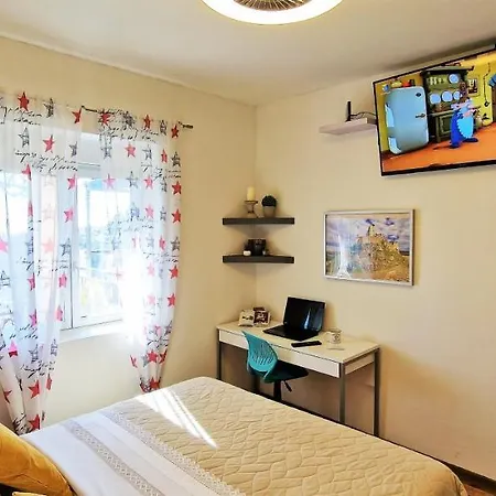 Throne Kambia With Heated Pool Klis