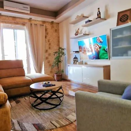 Throne Kambia With Heated Pool Klis