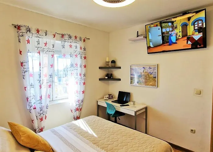 Throne Kambia With Heated Pool Klis