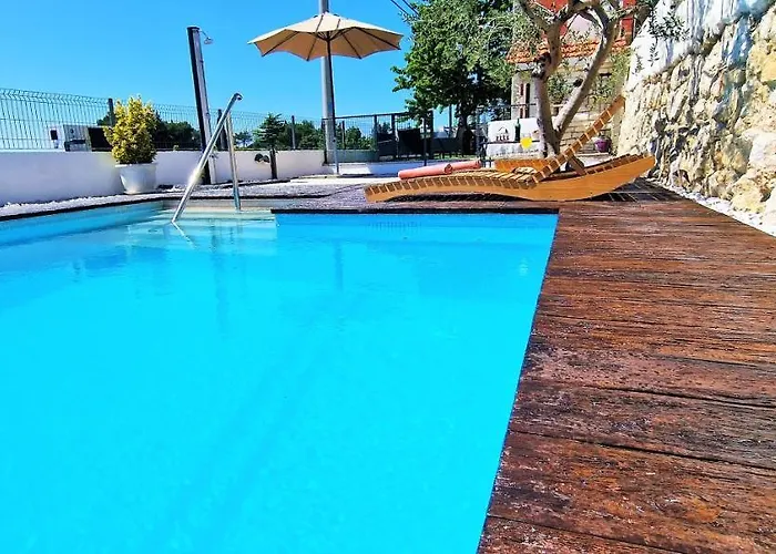 Willa Throne Kambia With Heated Pool Klis